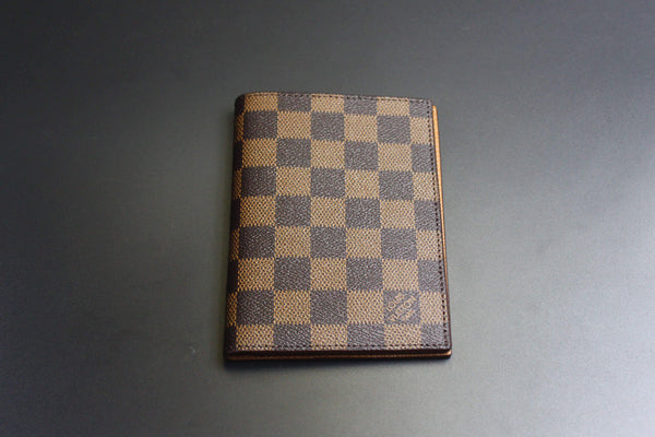 Authentic Louis Vuitton Damier Ebene Small Card Holder
