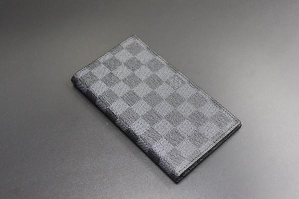 How an $800 Louis Vuitton Wallet Is Professionally Restored